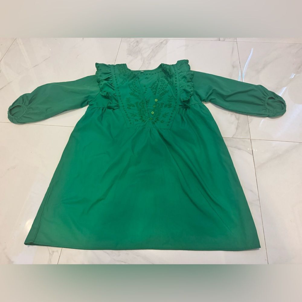 SHEIN Green Ruffled oversized Dress#1 - Picture 4 of 11